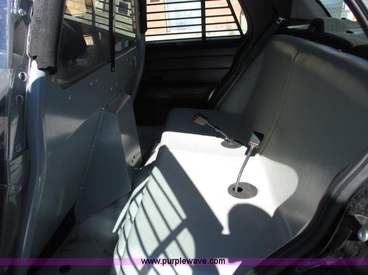 image for item F5310 2010 Ford Crown Victoria Police Interceptor