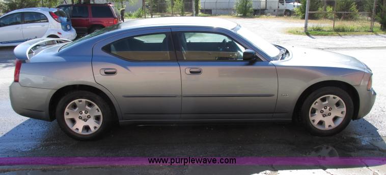image for item F5312 2006 Dodge Charger