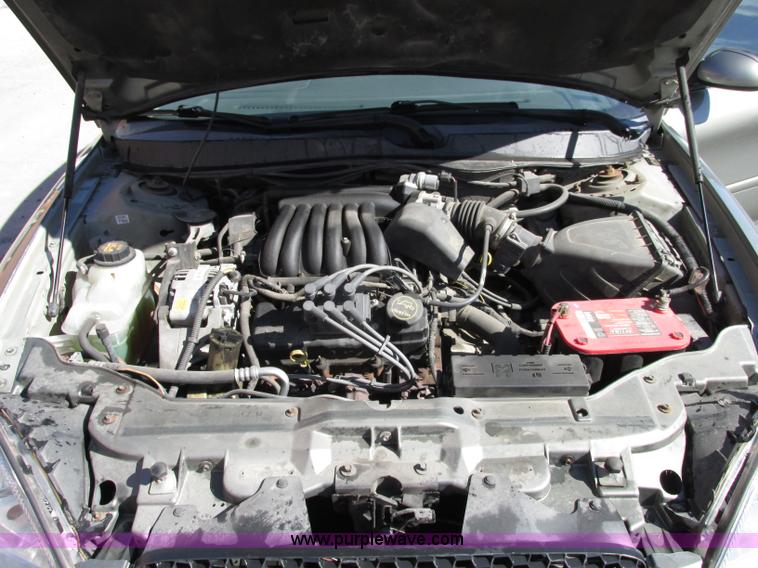image for item F5313 2001 Ford Taurus SES