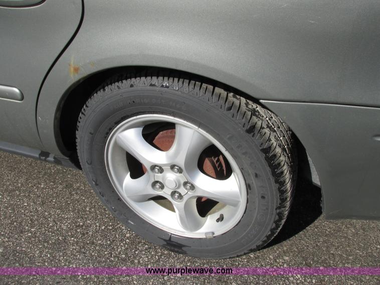 image for item F5313 2001 Ford Taurus SES