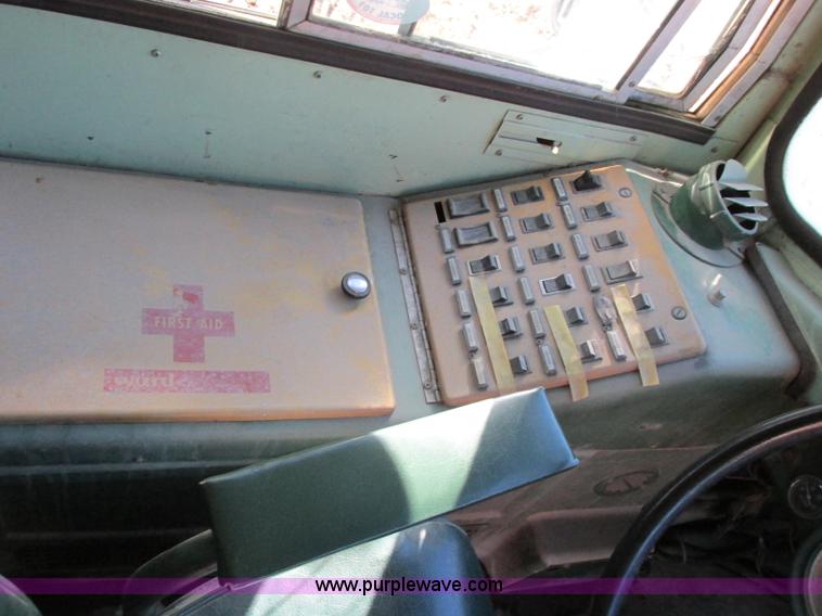 image for item F5314 1979 GMC 6000 SS-31 school bus