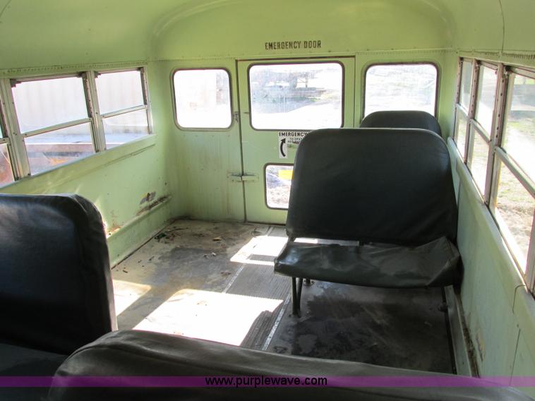 image for item F5314 1979 GMC 6000 SS-31 school bus
