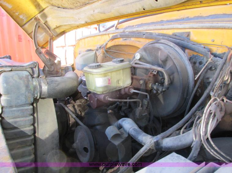 image for item F5314 1979 GMC 6000 SS-31 school bus