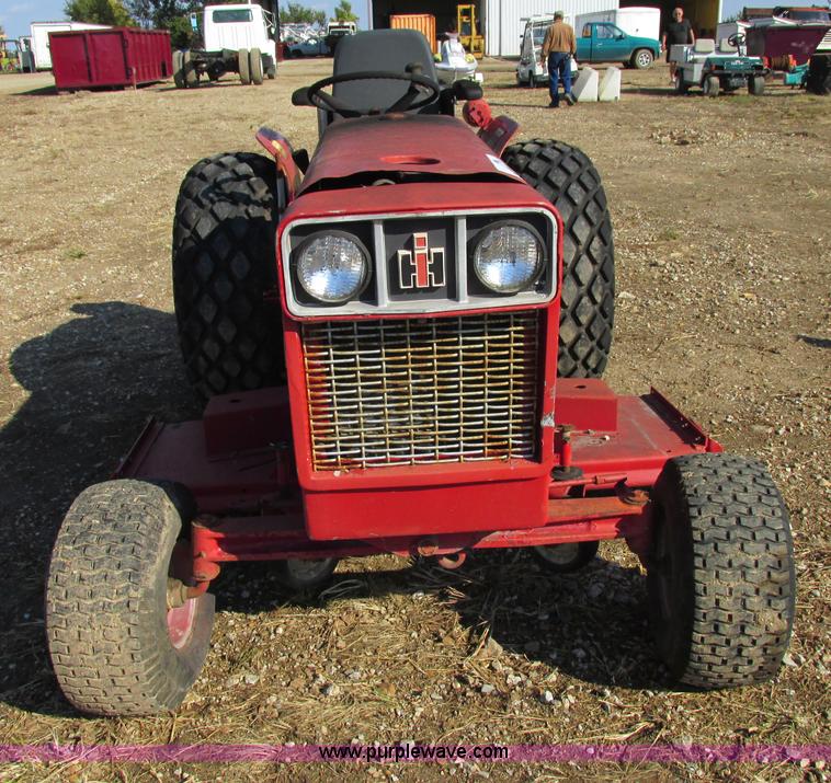 image for item F5335 International 184 lawn tractor