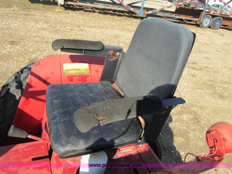 image for item F5335 International 184 lawn tractor