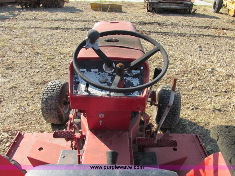 image for item F5335 International 184 lawn tractor