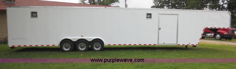 image for item F6658 2008 Vintage 0L844GN enclosed car hauler trailer
