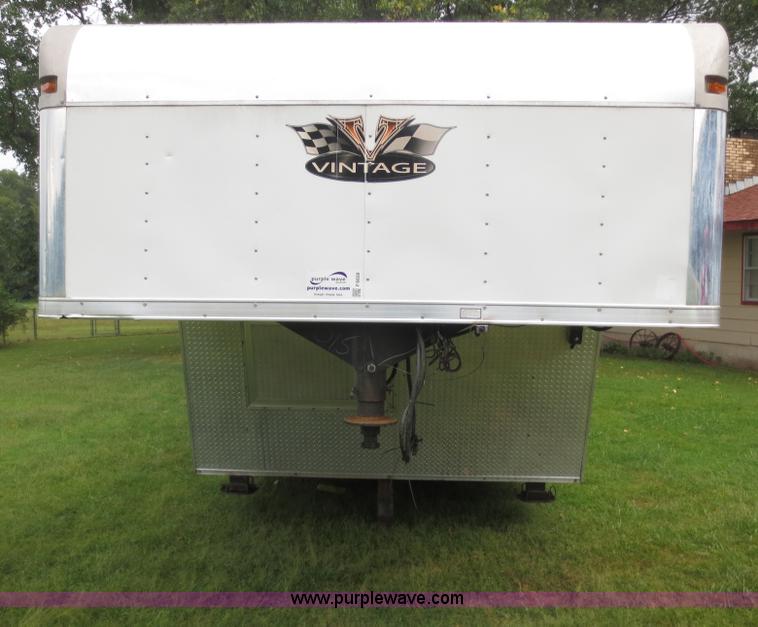 image for item F6658 2008 Vintage 0L844GN enclosed car hauler trailer