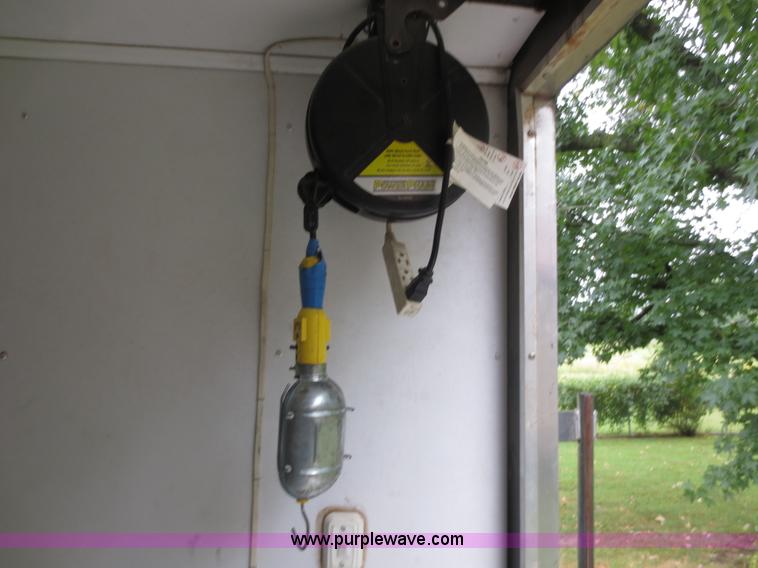 image for item F6658 2008 Vintage 0L844GN enclosed car hauler trailer