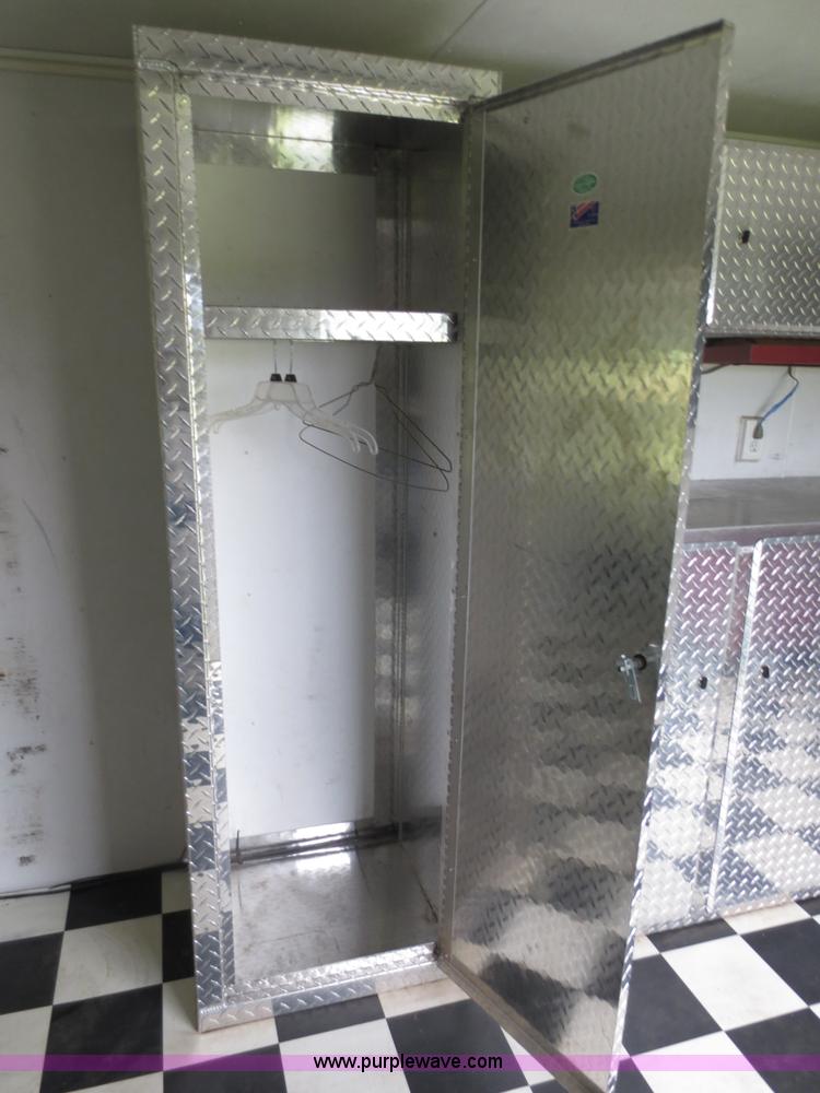 image for item F6658 2008 Vintage 0L844GN enclosed car hauler trailer