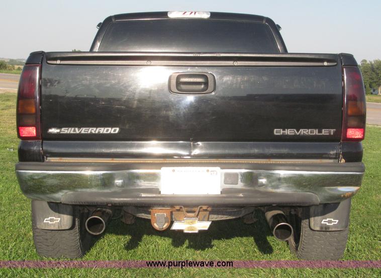 image for item F7137 2000 Chevrolet Silverado 1500 LT Z71 Ext. Cab pickup truck