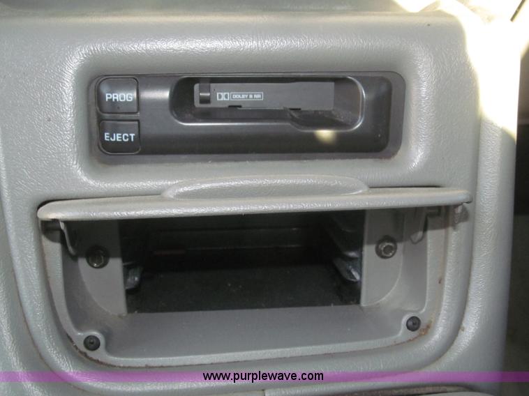 image for item F7137 2000 Chevrolet Silverado 1500 LT Z71 Ext. Cab pickup truck