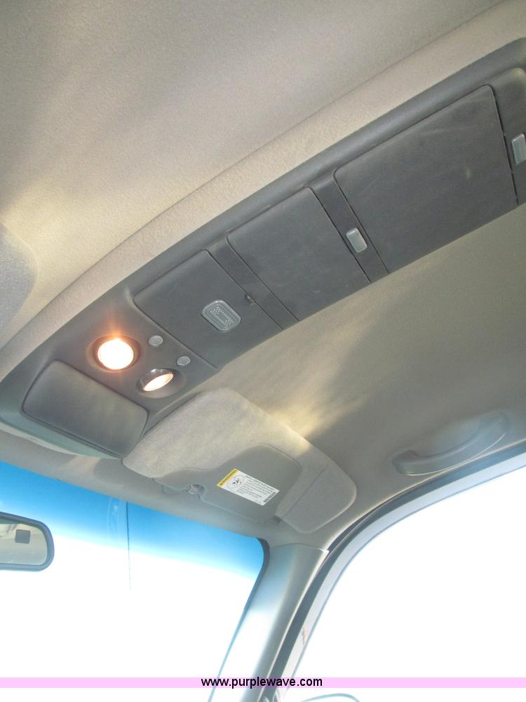 image for item F7137 2000 Chevrolet Silverado 1500 LT Z71 Ext. Cab pickup truck