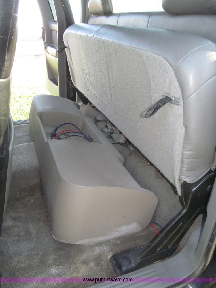 image for item F7137 2000 Chevrolet Silverado 1500 LT Z71 Ext. Cab pickup truck