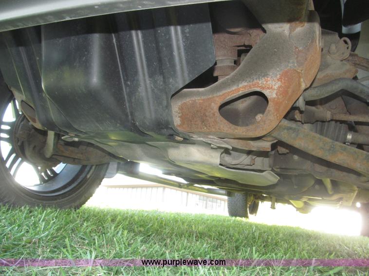 image for item F7137 2000 Chevrolet Silverado 1500 LT Z71 Ext. Cab pickup truck