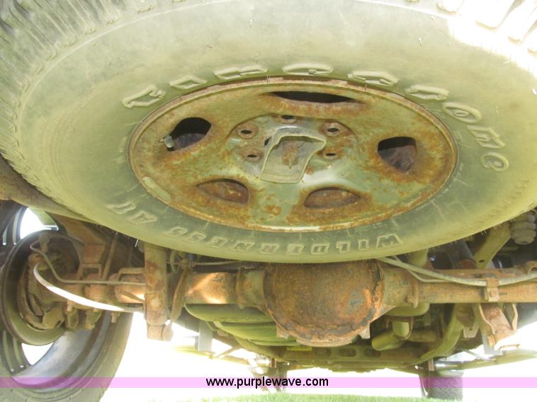 image for item F7137 2000 Chevrolet Silverado 1500 LT Z71 Ext. Cab pickup truck