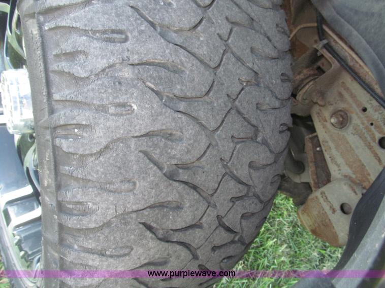 image for item F7137 2000 Chevrolet Silverado 1500 LT Z71 Ext. Cab pickup truck