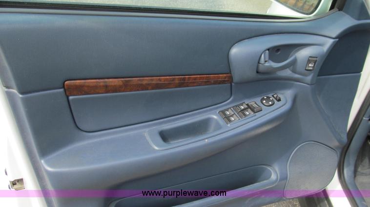 image for item G2128 2001 Chevrolet Impala