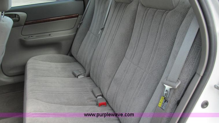 image for item G2129 2005 Chevrolet Impala