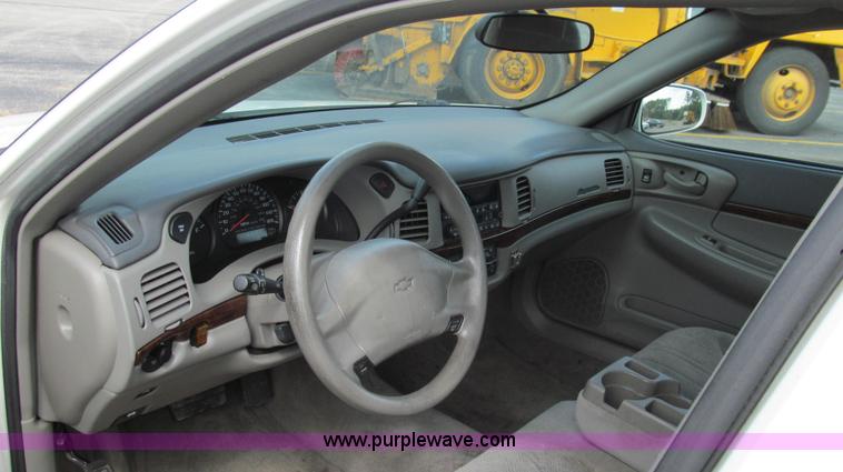 image for item G2129 2005 Chevrolet Impala
