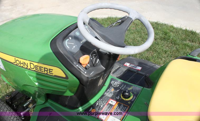 image for item G4227 John Deere X724 lawn mower