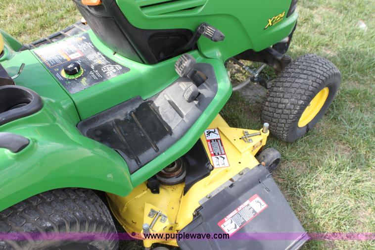 image for item G4227 John Deere X724 lawn mower