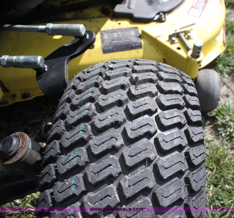 image for item G4227 John Deere X724 lawn mower