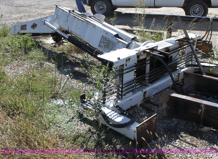 image for item G4238 IMT 9000 crane