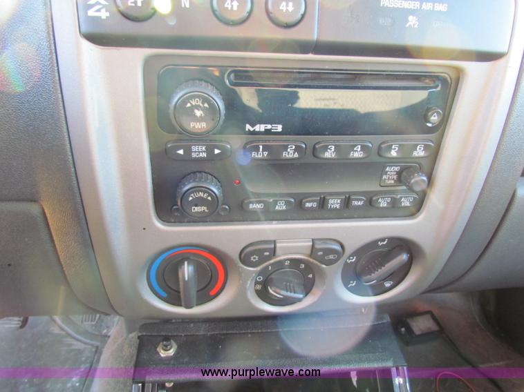 image for item G4241 2006 Chevrolet Colorado LT Crew Cab pickup truck