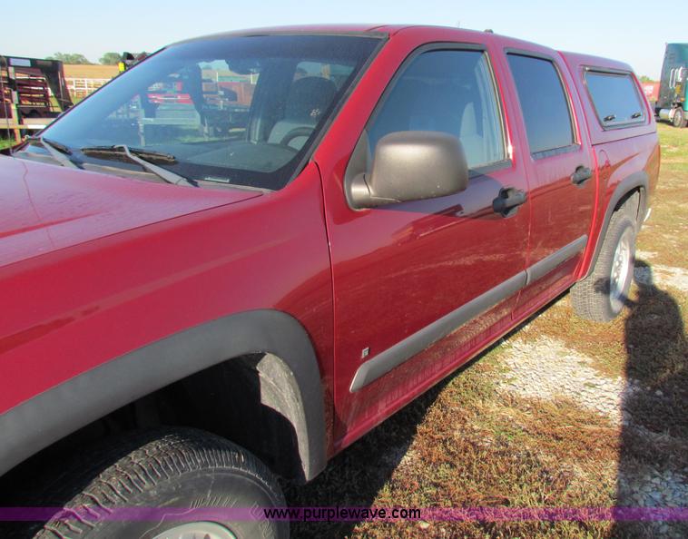 image for item G4241 2006 Chevrolet Colorado LT Crew Cab pickup truck