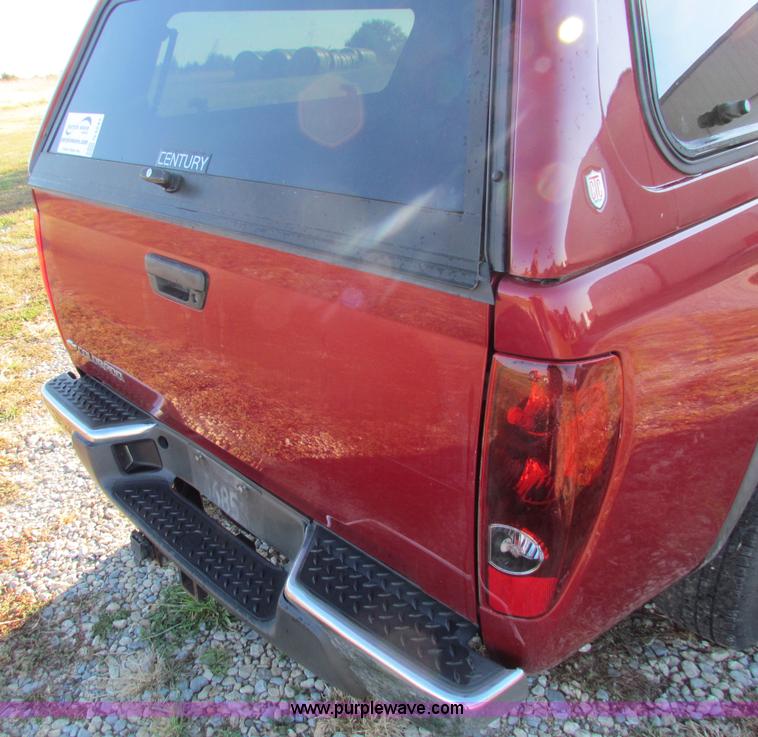 image for item G4241 2006 Chevrolet Colorado LT Crew Cab pickup truck