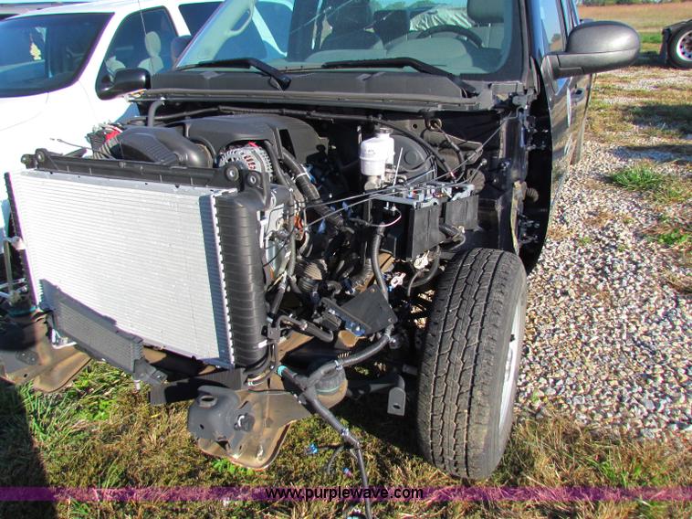 image for item G4242 2012 Chevrolet Silverado 1500 Ext. Cab pickup truck