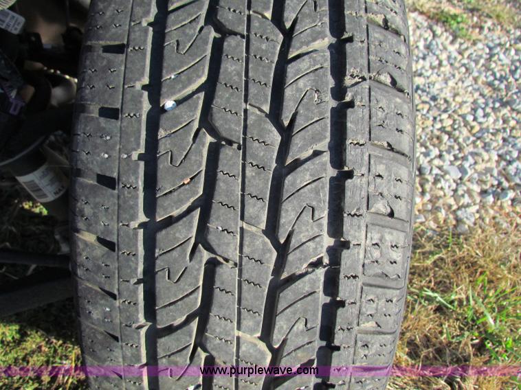 image for item G4242 2012 Chevrolet Silverado 1500 Ext. Cab pickup truck