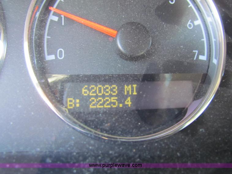 image for item G4243 2005 Chevrolet Uplander van