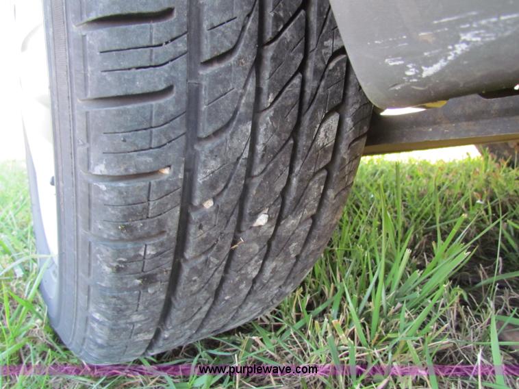 image for item G4243 2005 Chevrolet Uplander van