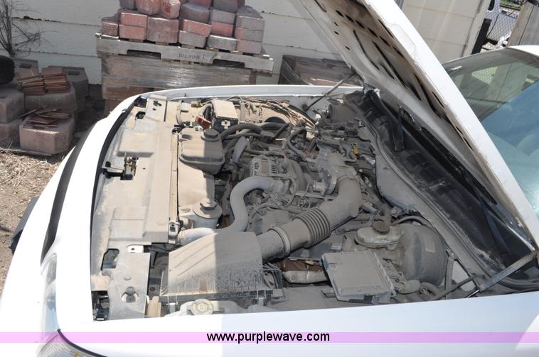 image for item G6063 2006 Ford Crown Victoria Police Interceptor