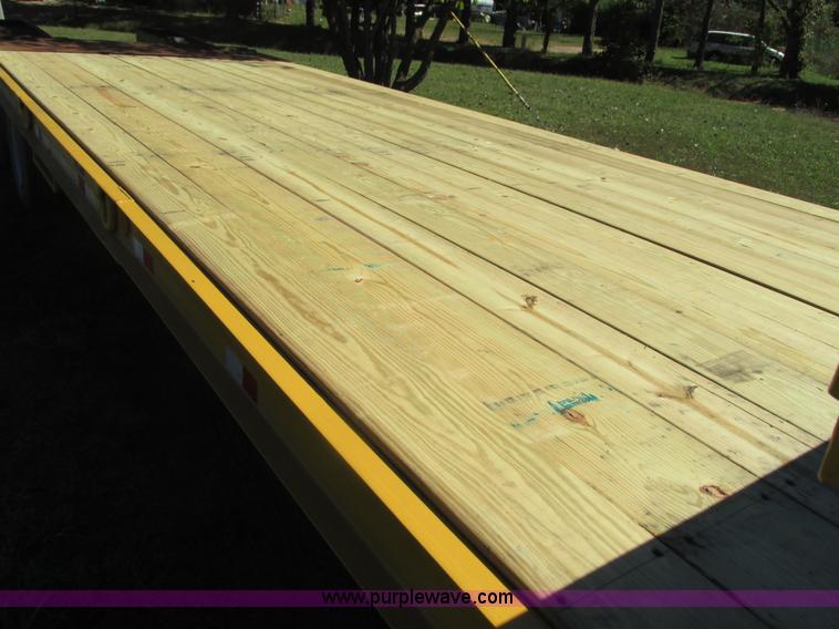 image for item G9408 1994 Trail King TK32-2201 trailer