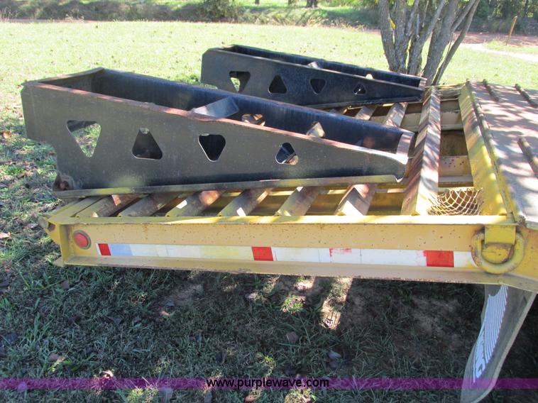 image for item G9408 1994 Trail King TK32-2201 trailer