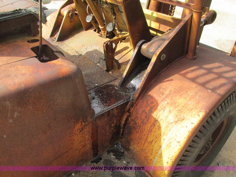 image for item G9415 1970 Hyster H150-CM1L forklift