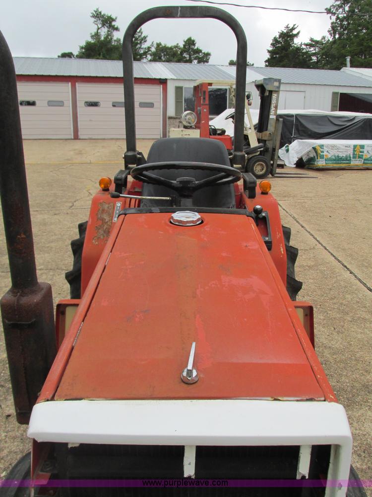 image for item G9422 Yanmar F16 tractor