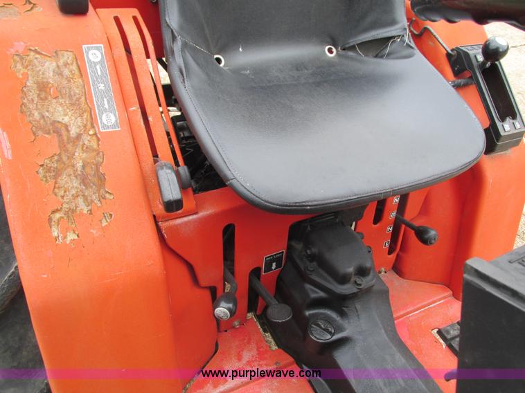 image for item G9422 Yanmar F16 tractor