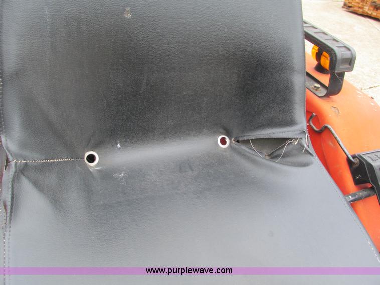 image for item G9422 Yanmar F16 tractor