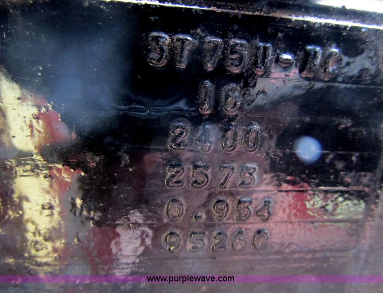 image for item G9422 Yanmar F16 tractor