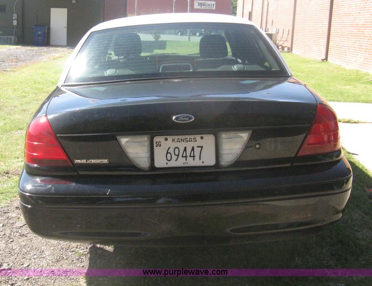 image for item H6276 2008 Ford Crown Victoria Police Interceptor