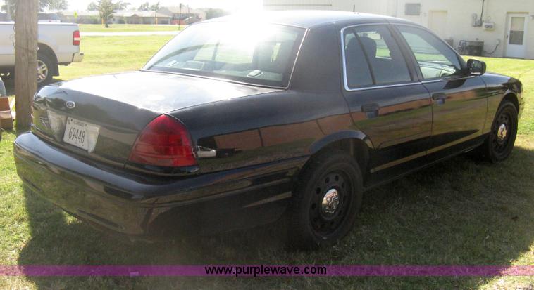 image for item H6277 2008 Ford Crown Victoria Police Interceptor