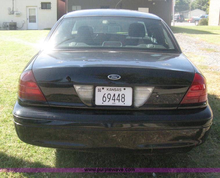 image for item H6277 2008 Ford Crown Victoria Police Interceptor