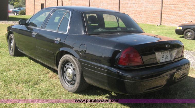 image for item H6277 2008 Ford Crown Victoria Police Interceptor