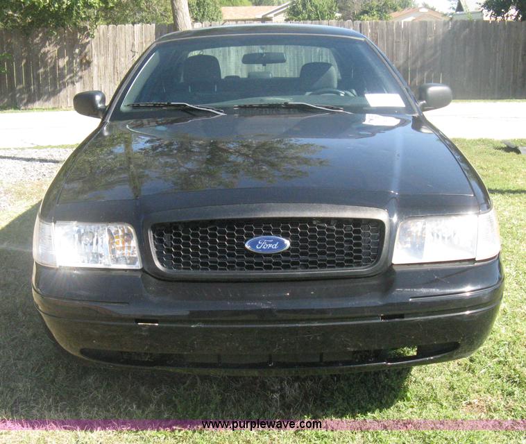 image for item H6277 2008 Ford Crown Victoria Police Interceptor