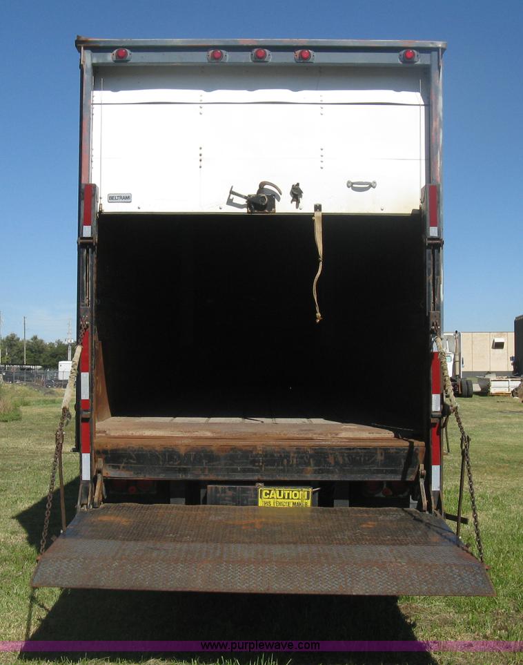 image for item H6278 1990 Fruehauf F889-NF1-28W pup dry van trailer