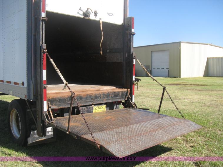 image for item H6278 1990 Fruehauf F889-NF1-28W pup dry van trailer